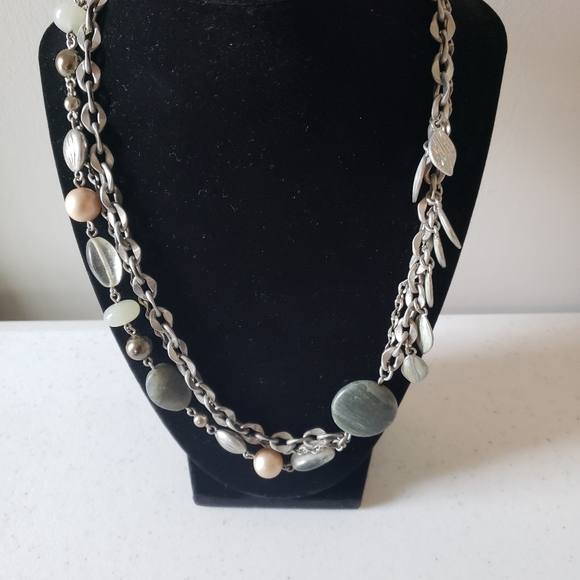 FASHION JEWELRY NECLACES - Picture 2 of 2